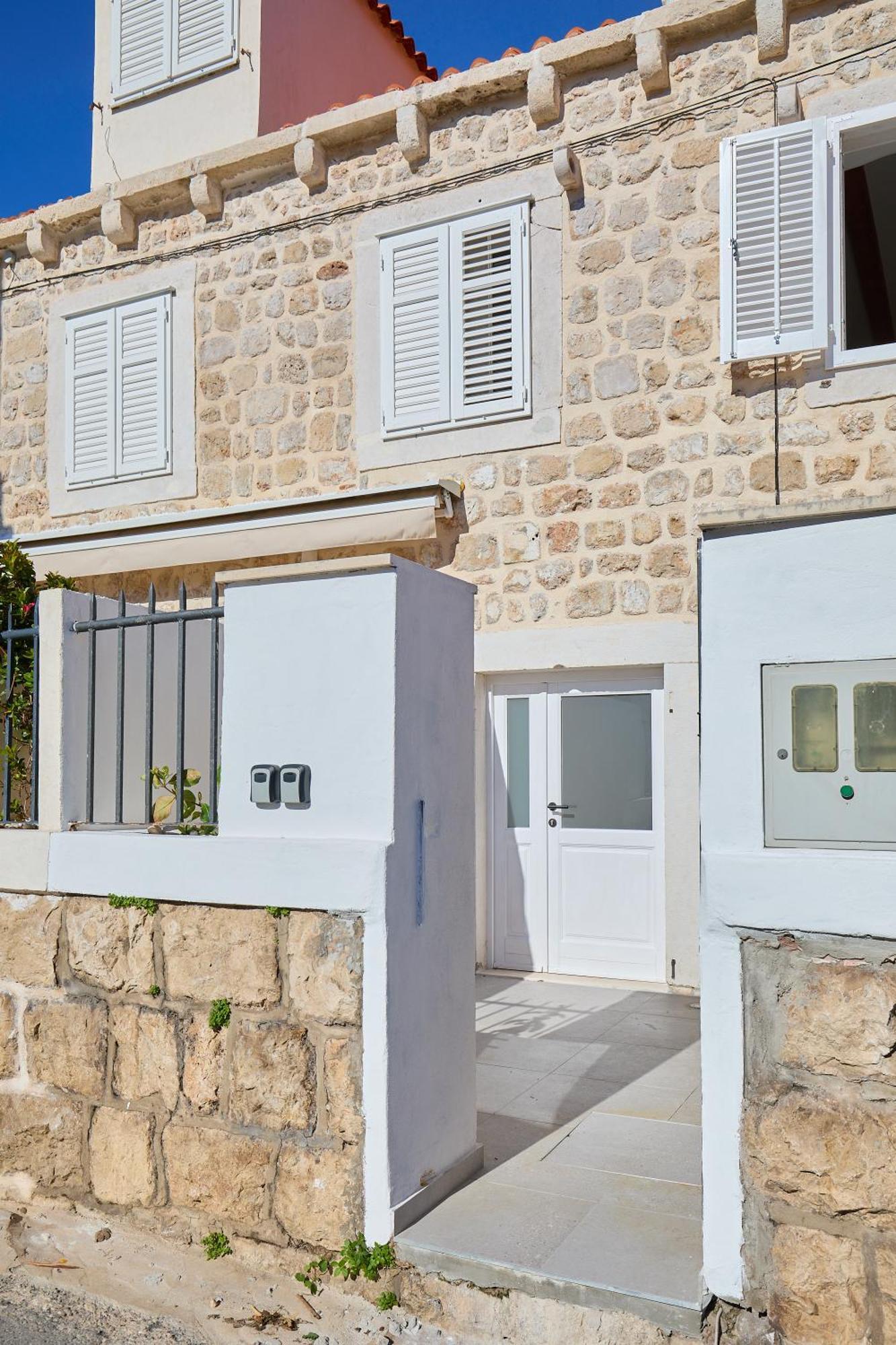 Iza Grada Apartment *